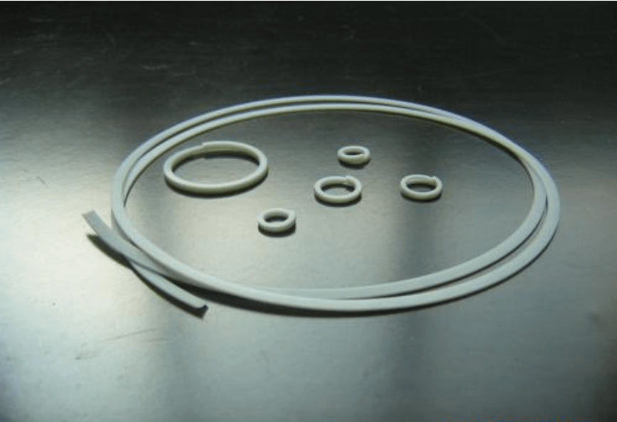 硅膠O型圈使用在液壓油上時，它的性能會發生改變嗎?